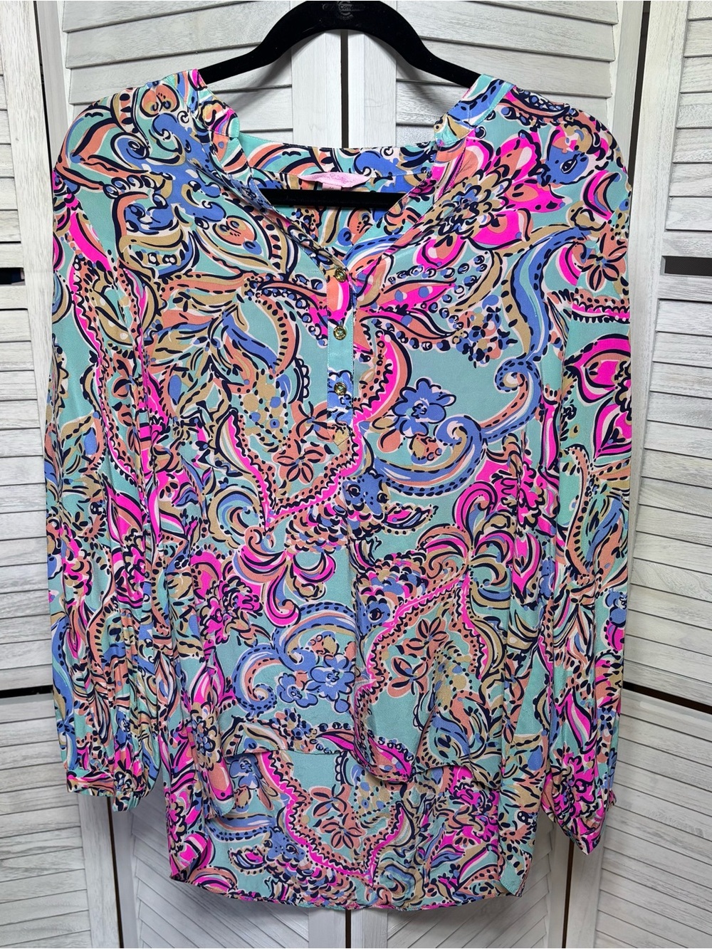 Lilly Pulitzer 100% Silk Pink Blue Paisley Tunic Blouse Size Medium